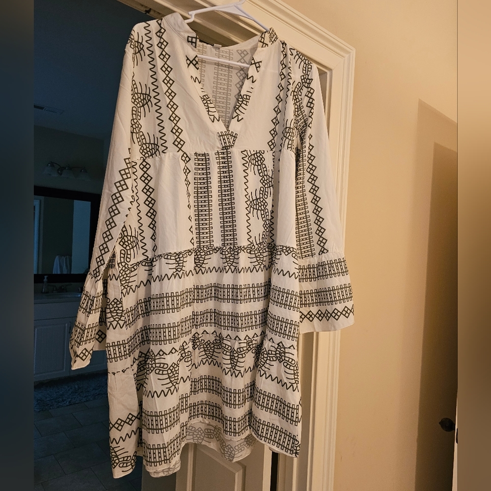 Beach Sissi Women's extra large dress. New without tags.